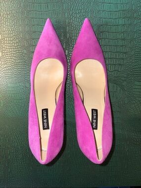 Nine West Gemmha fuchsia/peony suede pointed-toe pumps with 3.75” stiletto heel